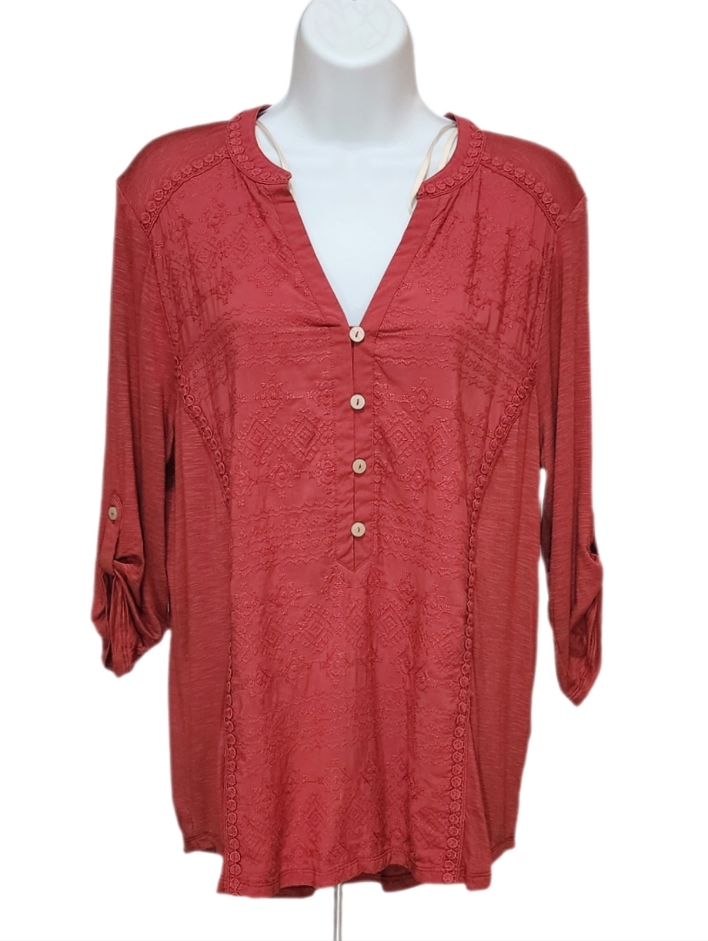 Democracy Embroidered Lace Blouse Top Split Neck Roll Tab 3/4 Sleeves CMRO M